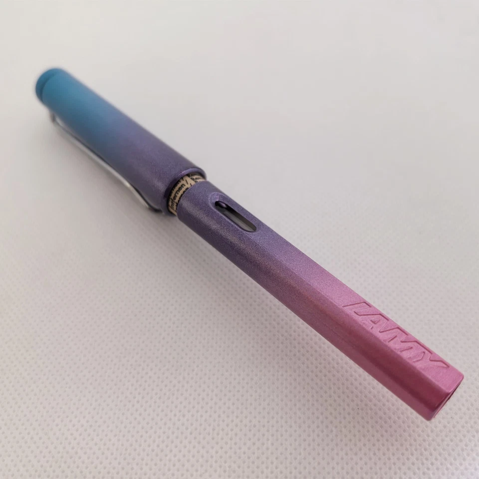 Nueva pluma estilográfica LAMY Safari serie edición especial EF nueva en caja -- color rosa degradado Foto 4 de 4
