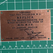 Jaguar Xk140 Speed Record Badge Dash Plaque Certified Replica 141.51 Mph Jaguar Xk140 Speed Record Badge Dash Plaque Certified Replica 141.51 Mph