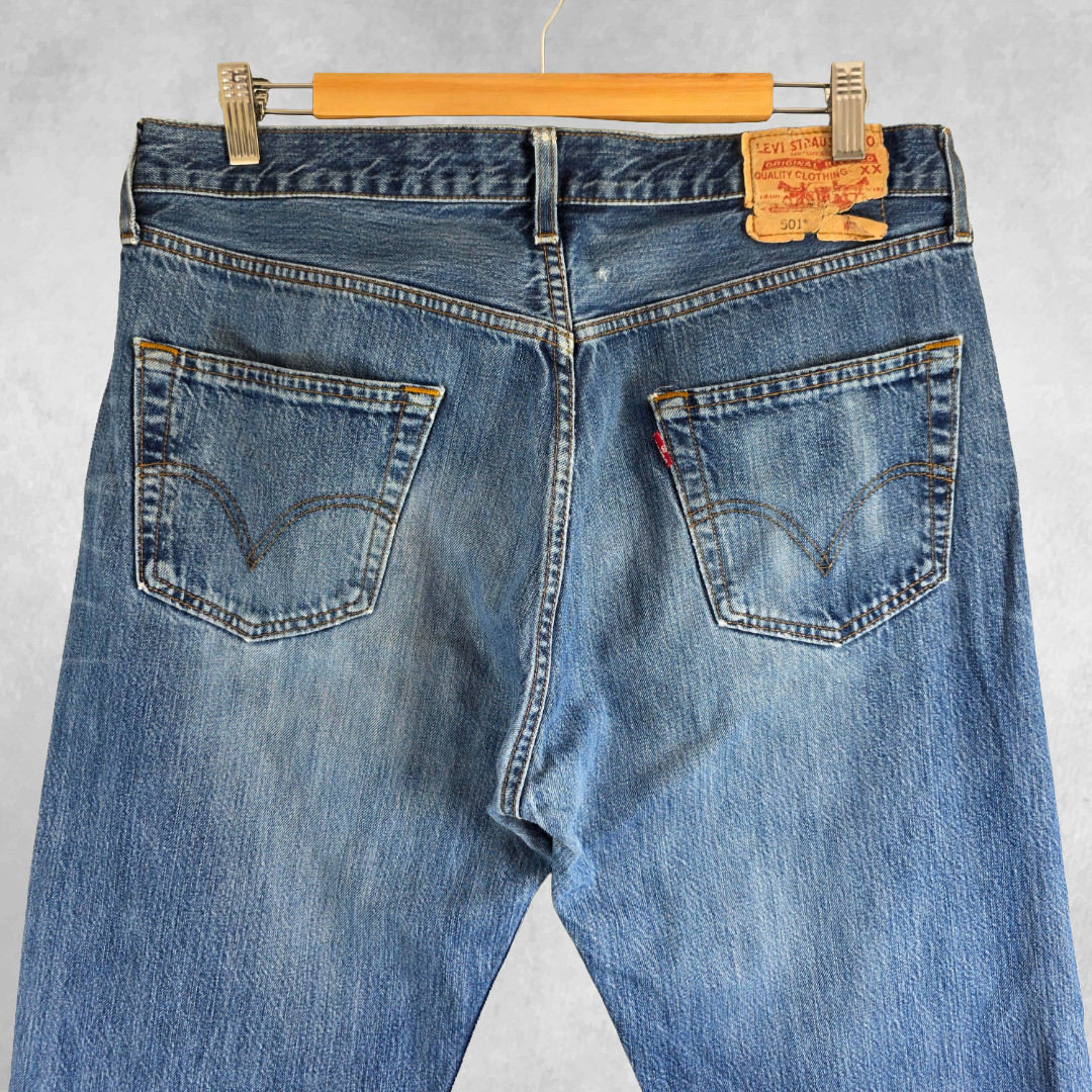 Vintage Levi’s 501 Jeans Mens W34 L33 Blue Straight Button Fly W36 L34 Tagged image 5