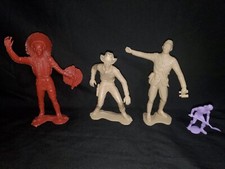 Vintage Louis Marx Plastic Figures Cowboy, Indian, Solider And Mini Figure
