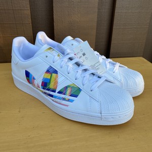 pride tennis shoes