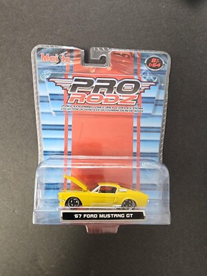 Maisto Pro Rodz -  1967 Ford Mustang GT - Yellow 1:64 scale 67 Mustang