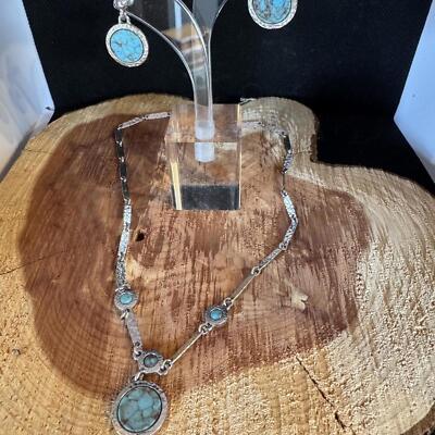 Vintage Sarah Coventry necklace and earrings