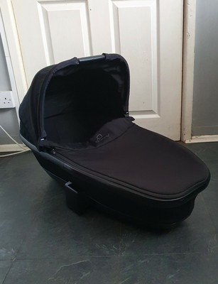 quinny buzz xtra carrycot