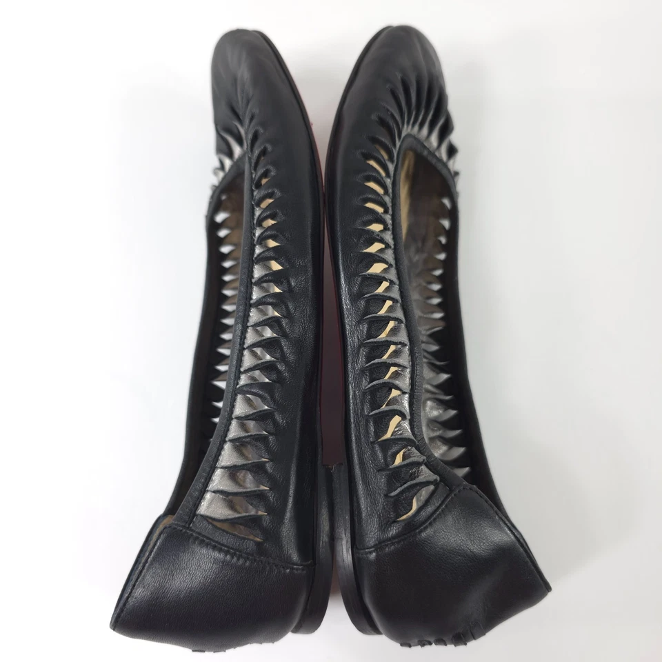 ZAPATOS PLANOS DE BALLET CHRISTIAN LOUBOUTIN DE CUERO NEGRO PLATEADO FONDO ROJO TALLA 36 Foto 4 de 4