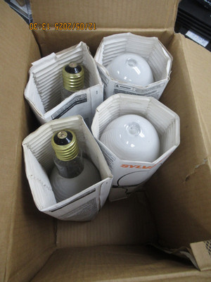 Box of 4 Sylvania 64037-0 M400/C/U/ED37 Metalarc 400W Lamps Mogul Base E39