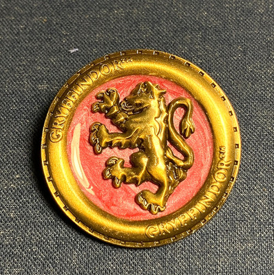 HP10 Gryffindor dreidimensionale Harry Potter Magie Emaille Pin Anstecker 