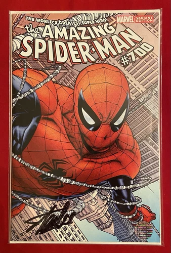 Amazing Spider-Man #700 Joe Quesada Variant Signed by Stan Lee w/ COA!! Marvel