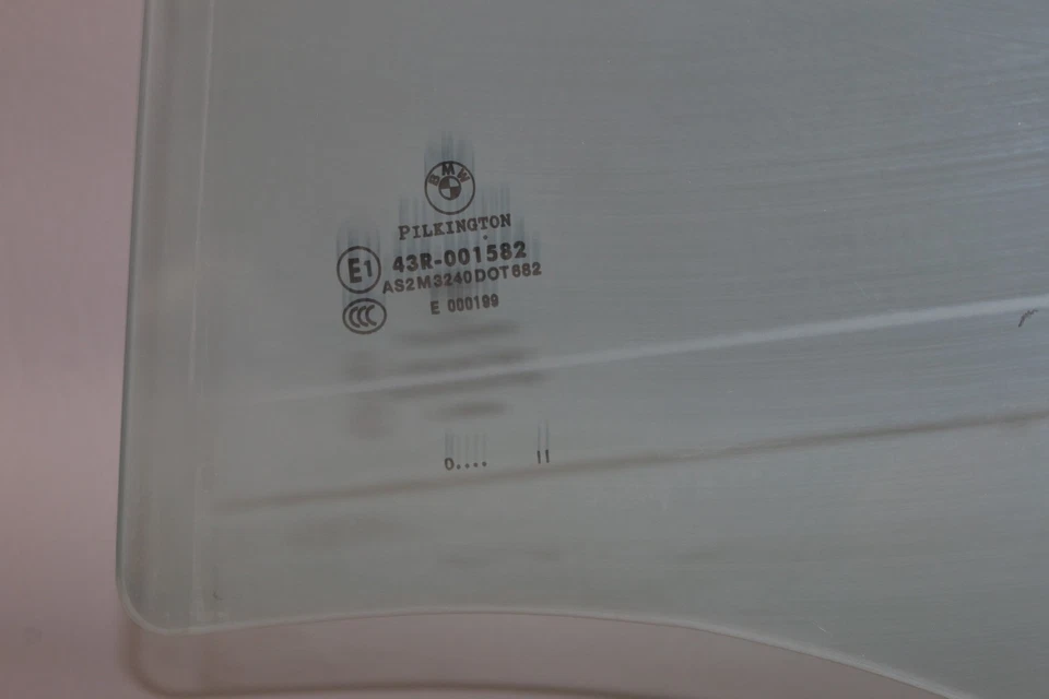 2009-2011 BMW 328I XDRIVE E90 LCI - задняя левая дверь стекло окна 7060267 - Изображение 3 из 4