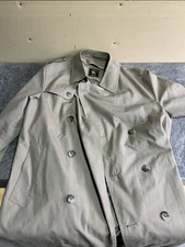 Hart Schaffner & Marx Trench Coat (Size: 42R)  C3