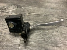 Suzuki 2003-2006 AN400 400 Burgman Scooter OEM Front Right Brake Master Cylinder