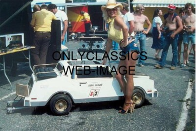 #ad #ad 1979 LINDA VAUGHN SEXY LEGS GO KART HURST OLDS IN CUT OFF SHORTS HOT PANTS PHOTO $8.46