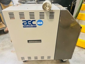 AEC TCU100 TEMPERATURE CONTROL UNIT 208V 3PH 60HZ 1HP