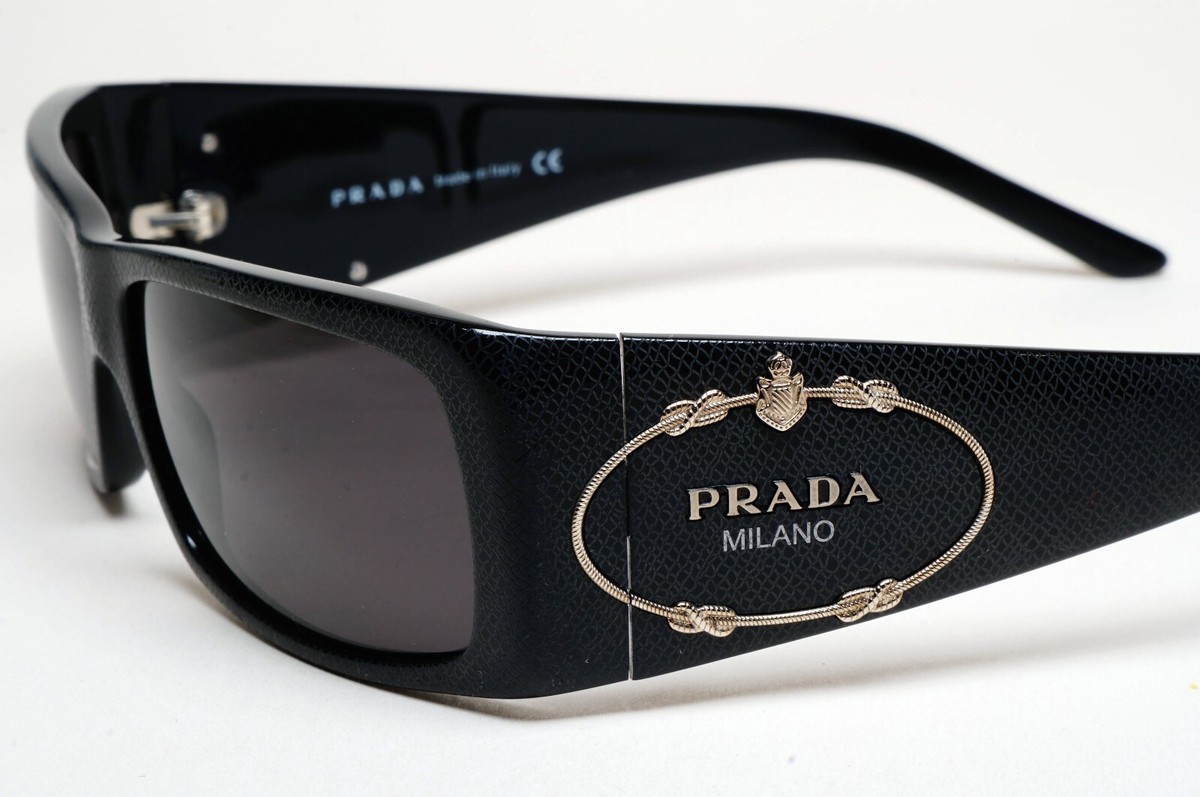 PRADA サングラス　SPR11J 7JS-1A1 PRADA サングラス SPR11J 7JS-1A1
