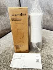 Pampered Chef Oil Mister/Sprayer 6 oz White/Clear Plastic w/ Lid Model 2733