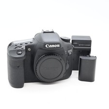 Canon EOS 7D 18MP Digital SLR Camera Body 673