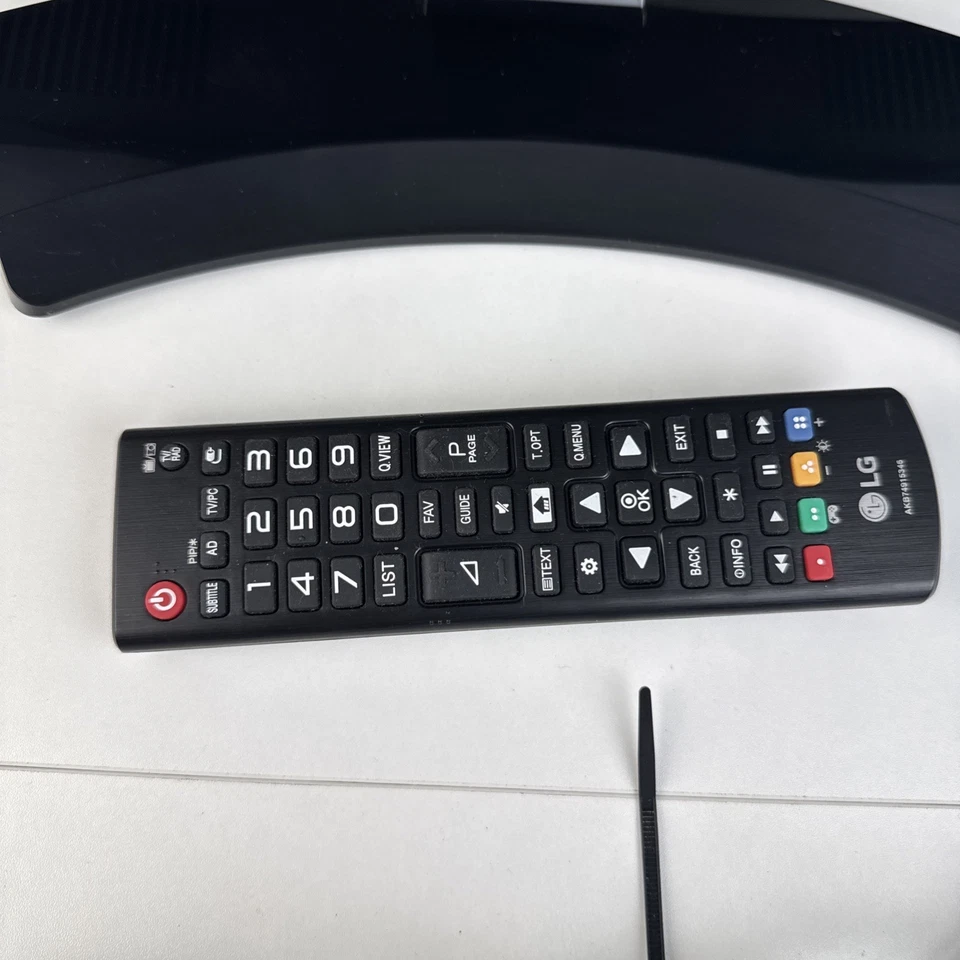 LG 22MT49DF 22" Full HD IPS LED Tv monitor with remote l@@k!! - Image 3 of 4