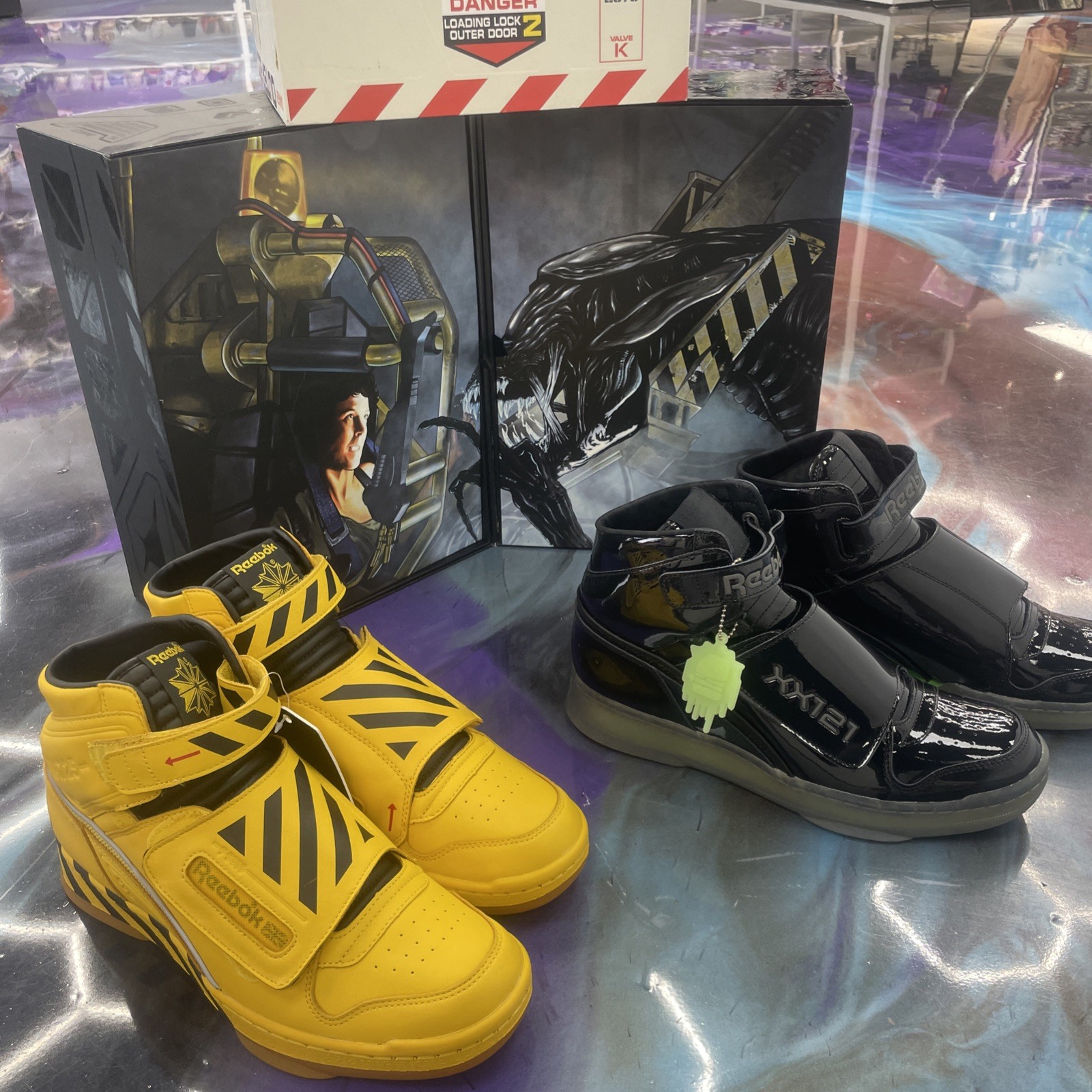 Reebok Alien Stomper Mid Final Battle Pack Size 11.5 Powerloader-Xenomorph NEW