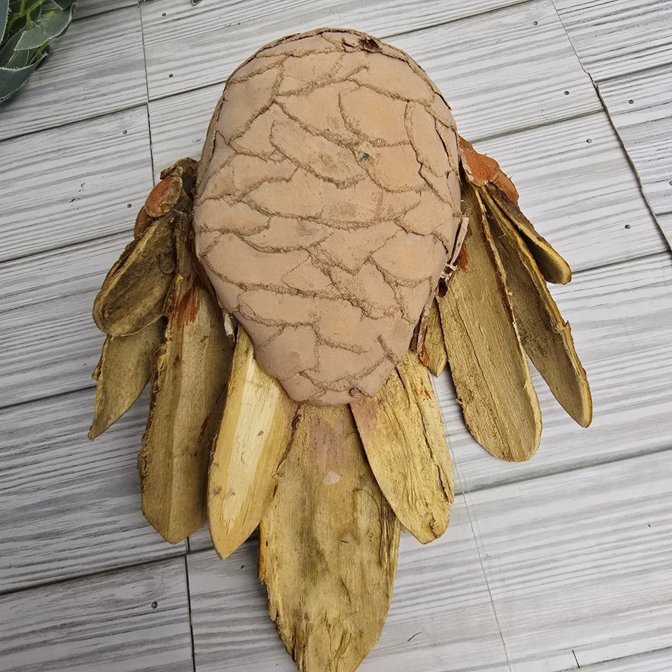 质朴的鸟雕像树皮木装饰农舍Cottagecore装饰 — 第 4/4 张图片