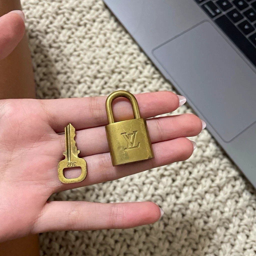 louis vuitton key ring products for sale | eBay