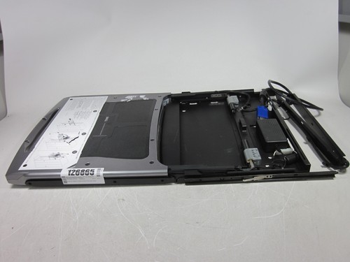 Dell PowerEdge Rack Console 15FP 15in Rackmount VGA LCD No Rails No Keyboard - Picture 6 of 9