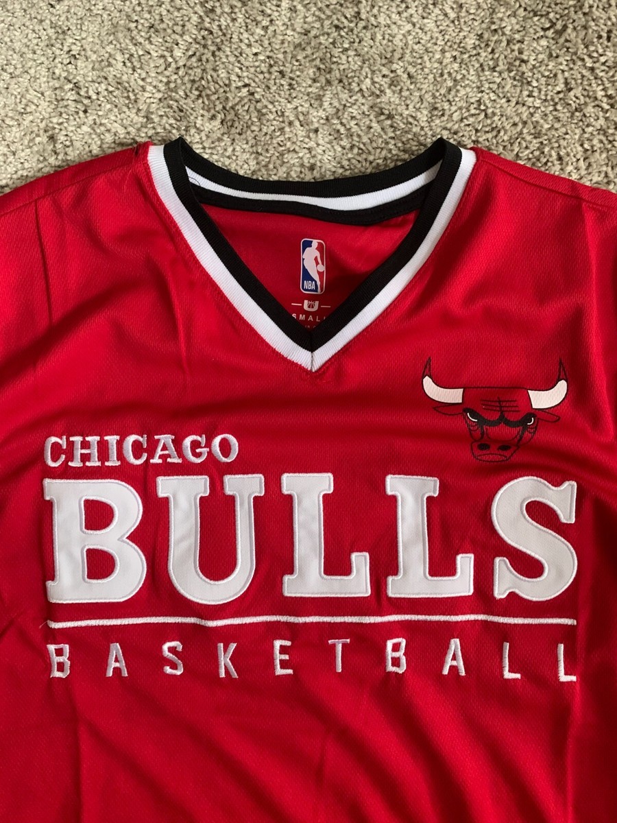 BULLS 赤 Vネックジャージ NBA NBA Ultra Game Chicago Bulls Basketball V-Neck Mesh Shirt