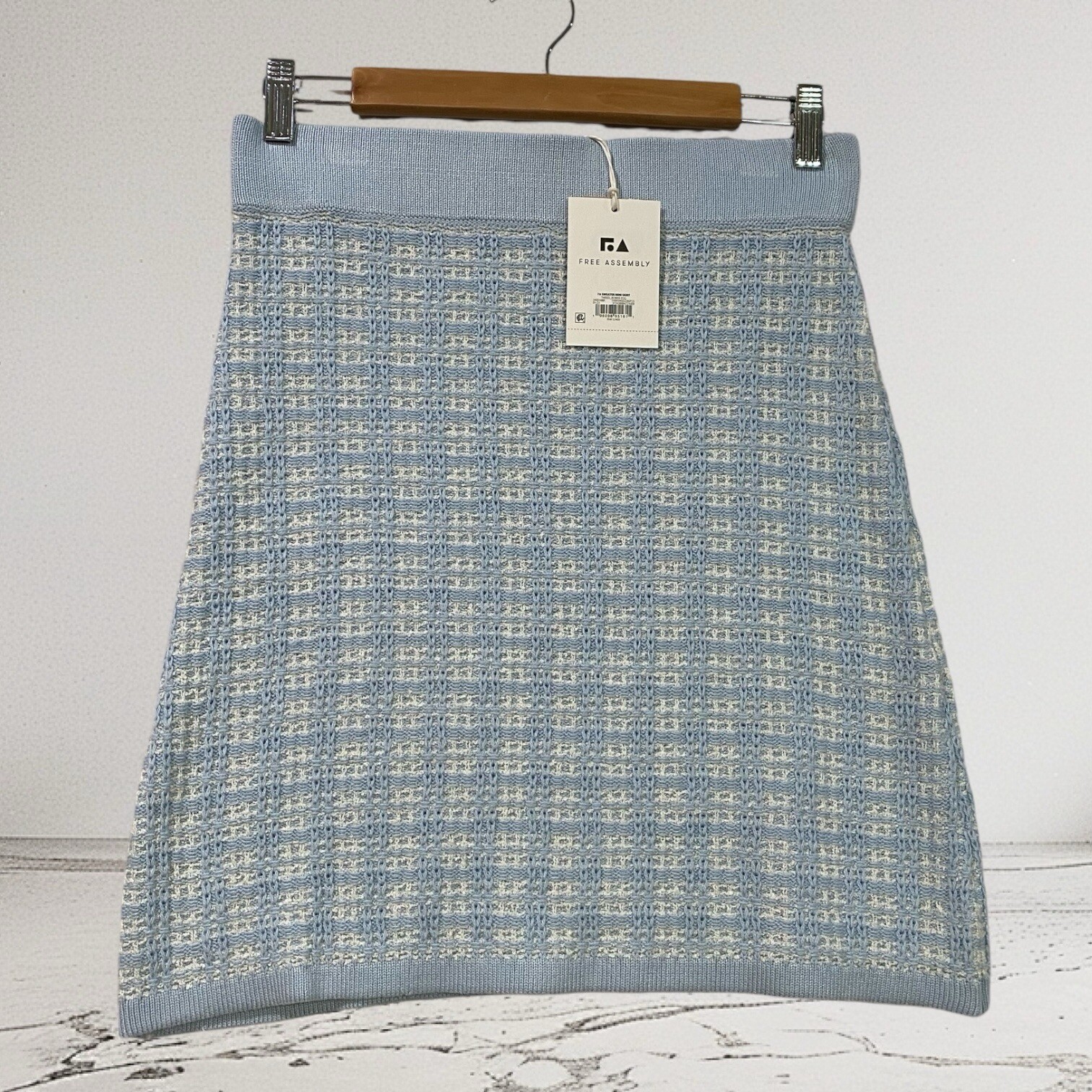 Free Assembly Sweater Skirt Women’s Size Small Tweed Robins Egg Blue NWT