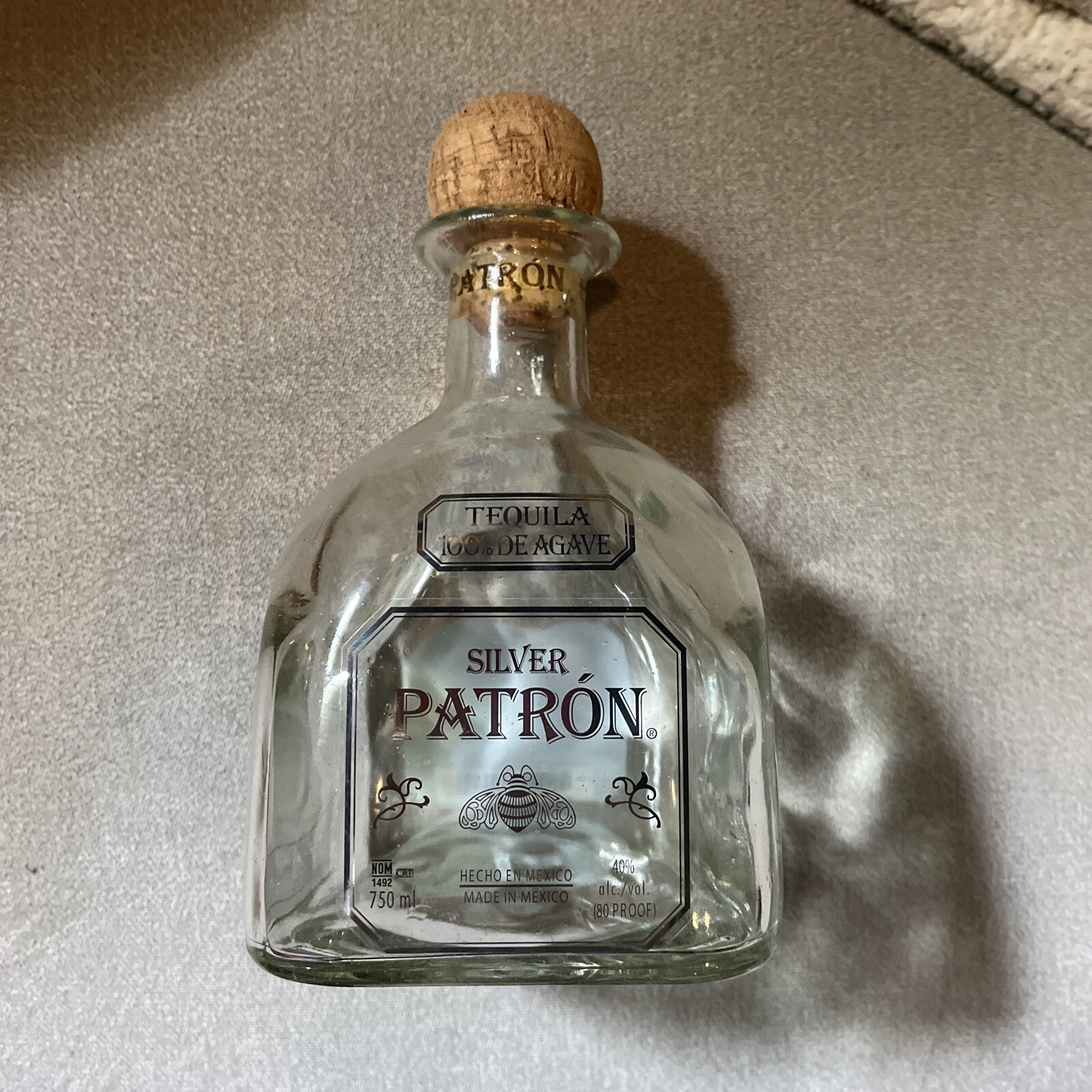 PATRON SILVER TEQUILA GLASS BOTTLE 750ML W/ STOPPERS