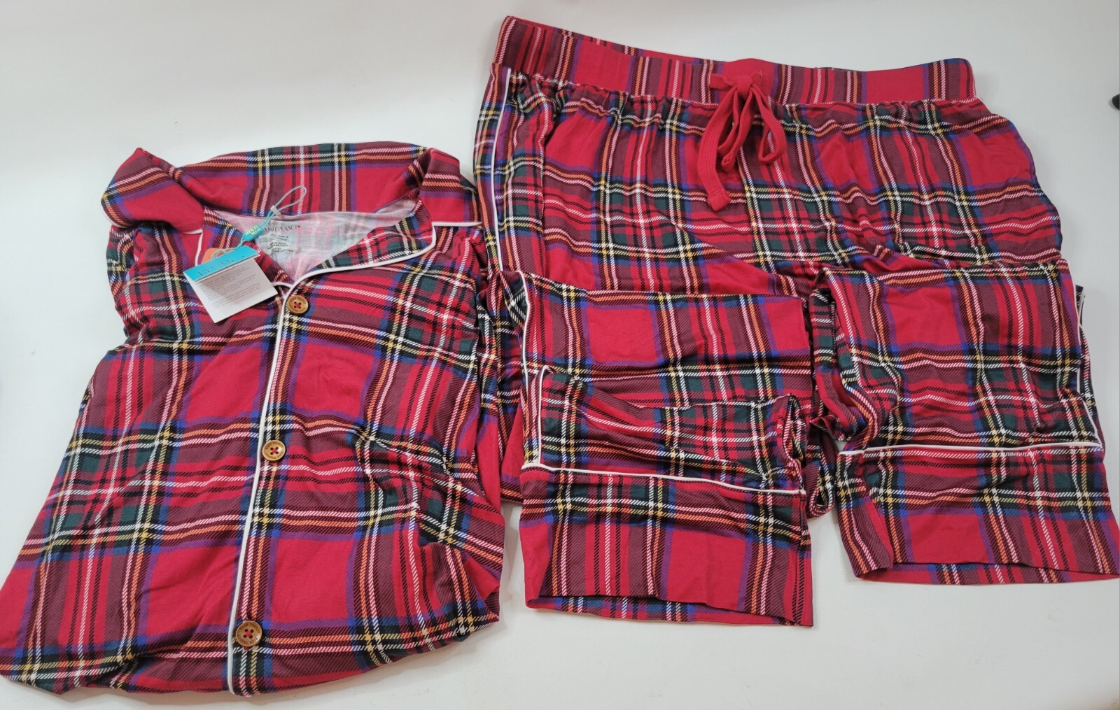 Posh Peanut Long Sleeve Red Plaid Womens Pajamas Viscose from Bamboo Size XL NWT