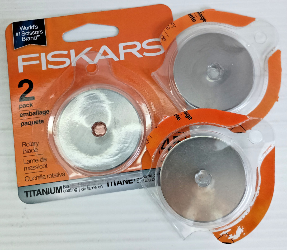 3 Fiskars, Dritz Sharpener, 4 Used Gingher 45mm Rotary Blades Lot