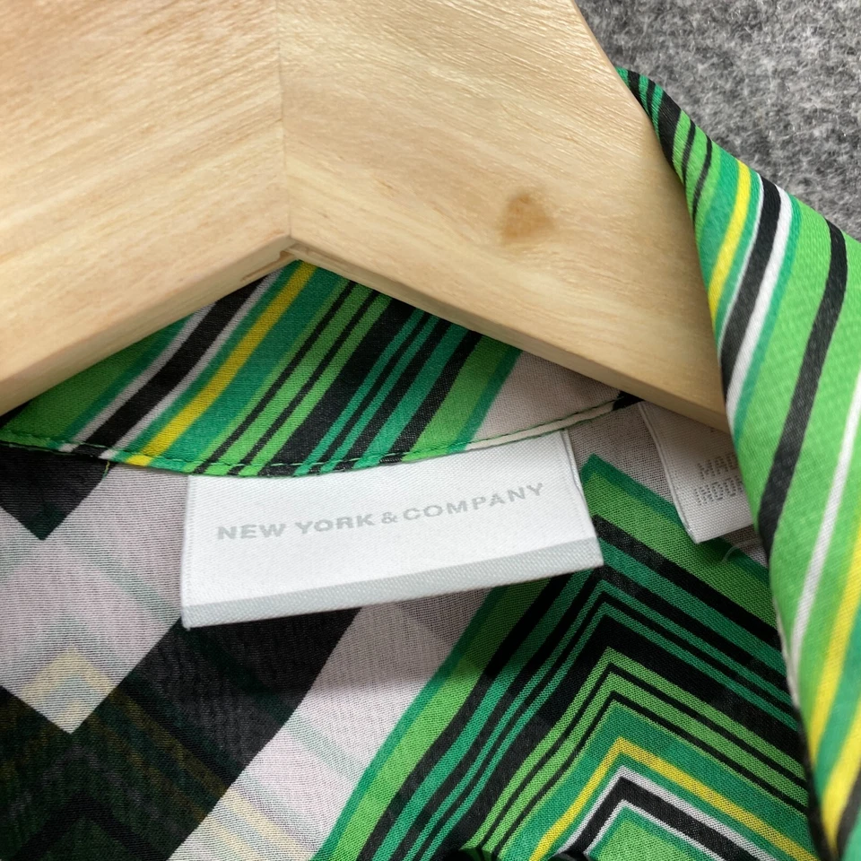 Camisa New York & Company Mujer XL Verde Rayas Cuello Abotonado Manga 3/4 Foto 3 de 4