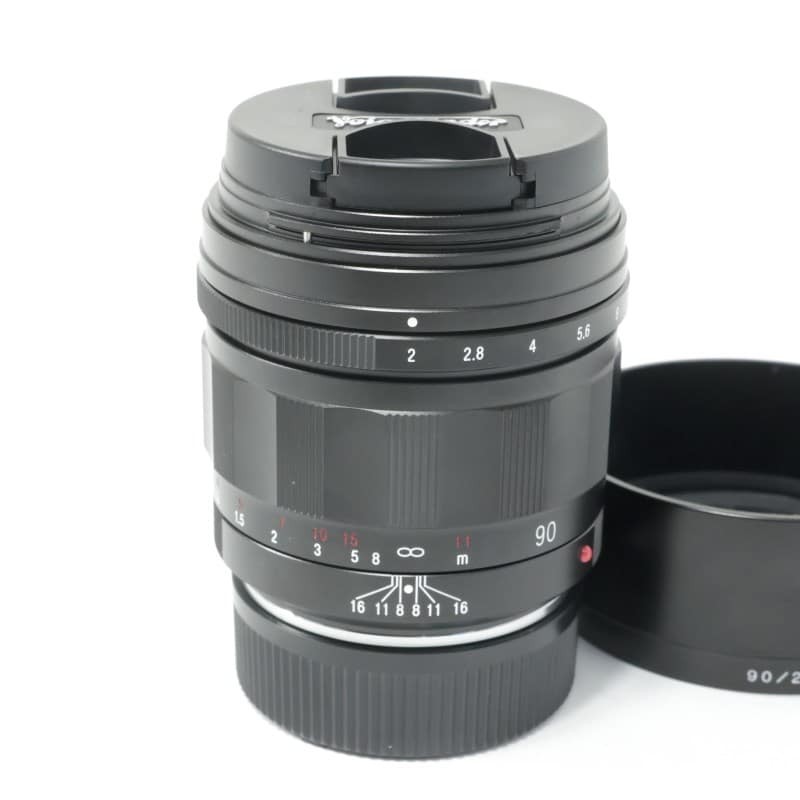 Voigtlander APO-ULTRON 90mm F2 VM Black Leica M Mount Lens Used