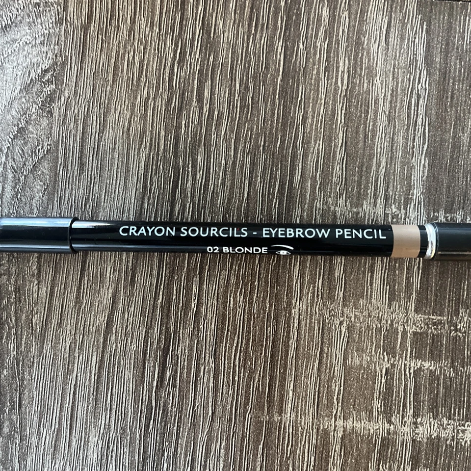 Escova Givenchy para Sobrancelha em Pó para Sobrancelha Mister # 02 Loira Longa Roupa Nova Sem Caixa - Imagem 3 de 4