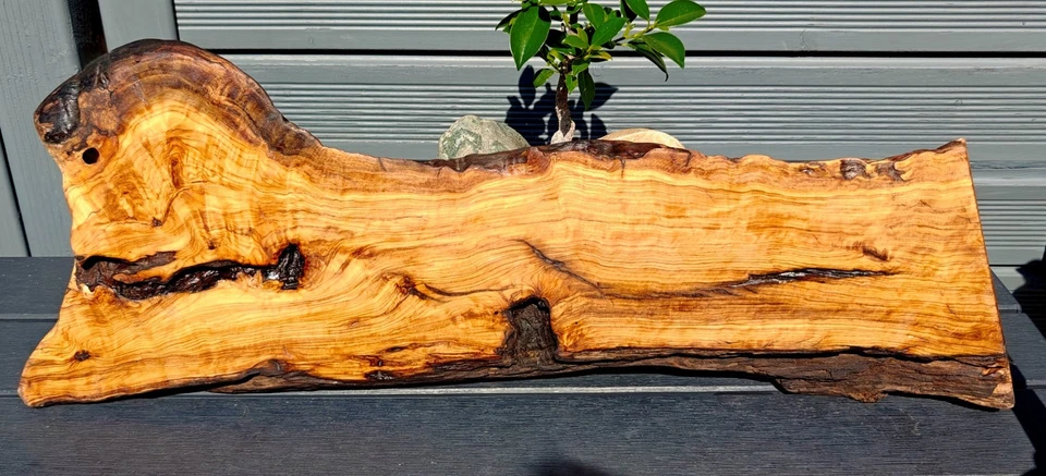Olivenholz geölt | Olivenholzbrett | Epoxidharz | Epoxy | Rustikal | Brett Nr 14 - Bild 3 von 4