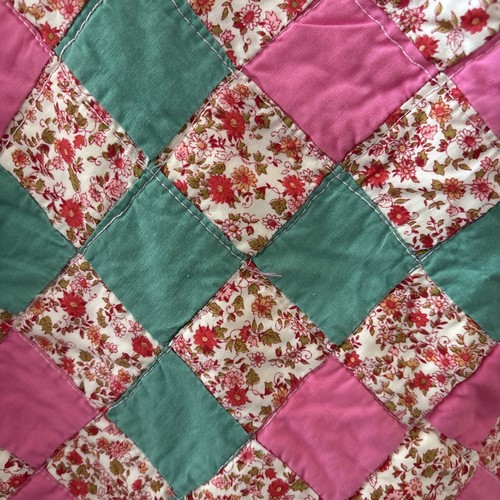 Baby Quilt Wall Hanging Sofa Throw Patchwork Pink Green Flowers 46”x76” Quilted - Picture 3 of 8