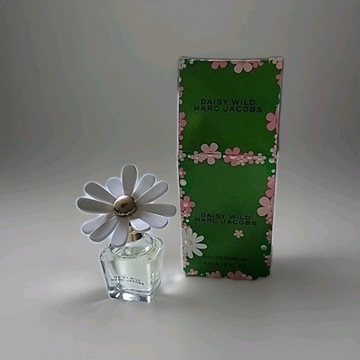 Marc Jacobs Daisy Wild  Damen Eau de Parfum 4ml, sehr schöne Deko 