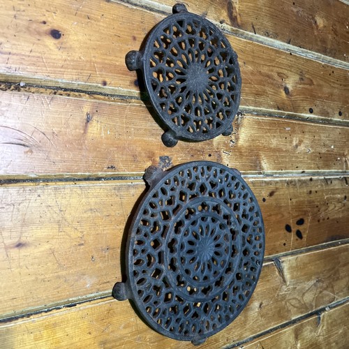 Griswold Cast Iron Lace Trivet #1739 And Unmarked Trivet