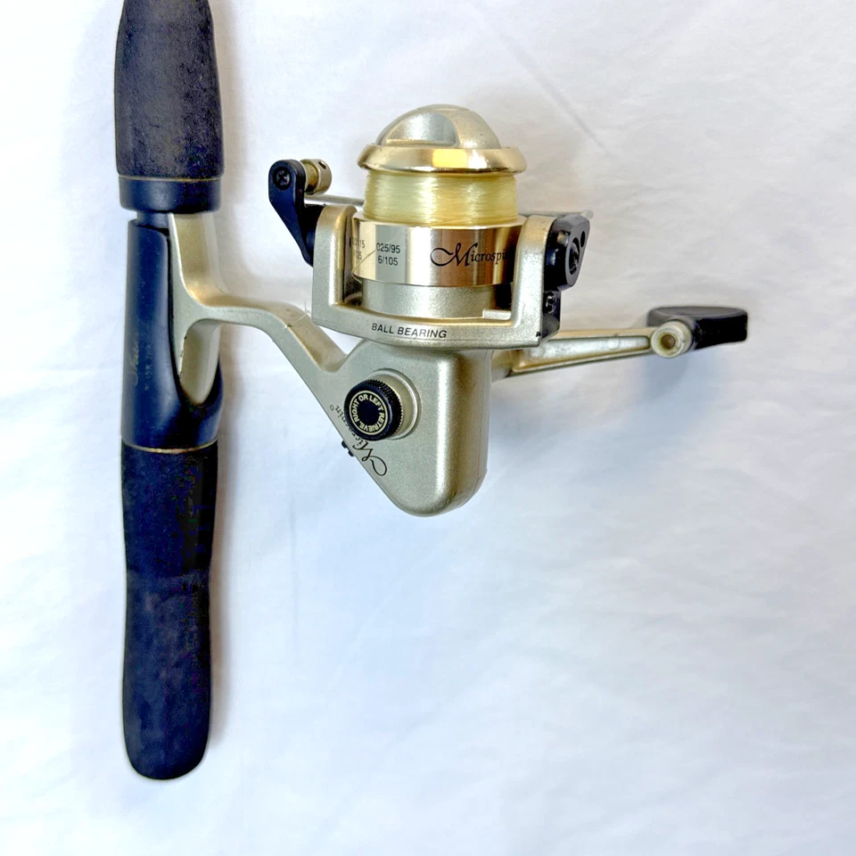 Combo de varilla y carrete giratorio Shakespeare Microspin MS 46-1UL 4'6" varilla ultra ligera Foto 2 de 4