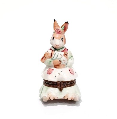 Vintage Studio USA Mama Rabbit Rocking Baby Trinket Box Rare SEE DESCRIPTION