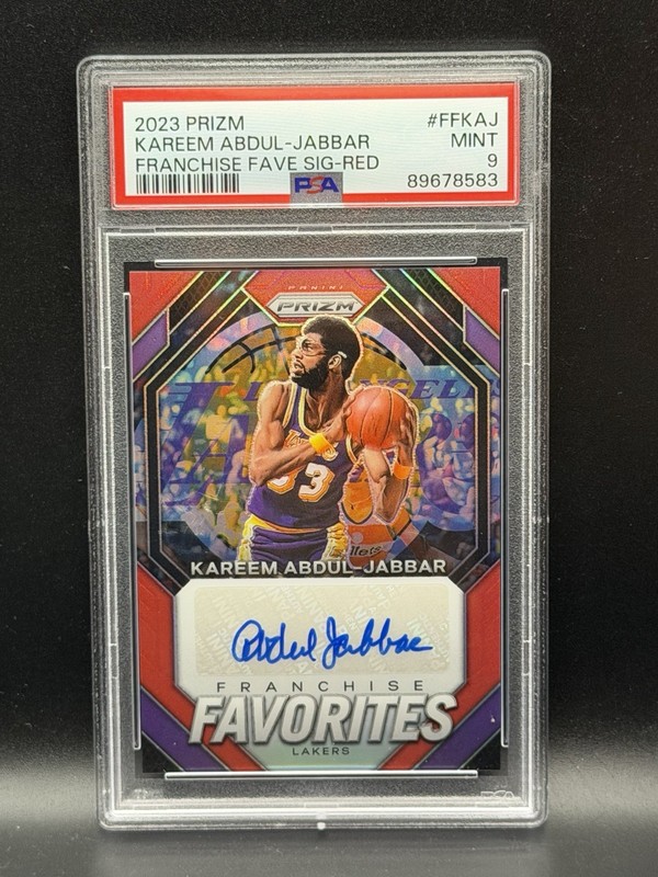 Kareem Abdul-Jabbar 2023-24 Panini Prizm Franchise Favorites Red Auto /99 PSA 9