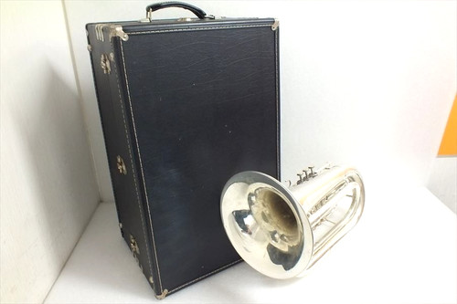 DEG Dynasty M570 Marching Baritone Silver Plated Used with Case, Mouthpiece