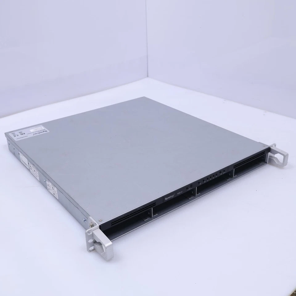 Synology RS812 4 3.5 SATA Synology OS NAS No Caddies - Image 2 of 4