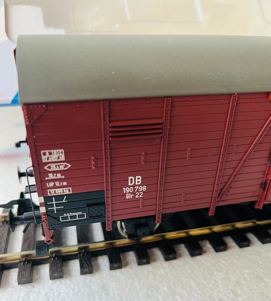 Spur 0: Lenz 42212-01 Güterwagen DB, Epoche III, NEU in OVP - Bild 3 von 4