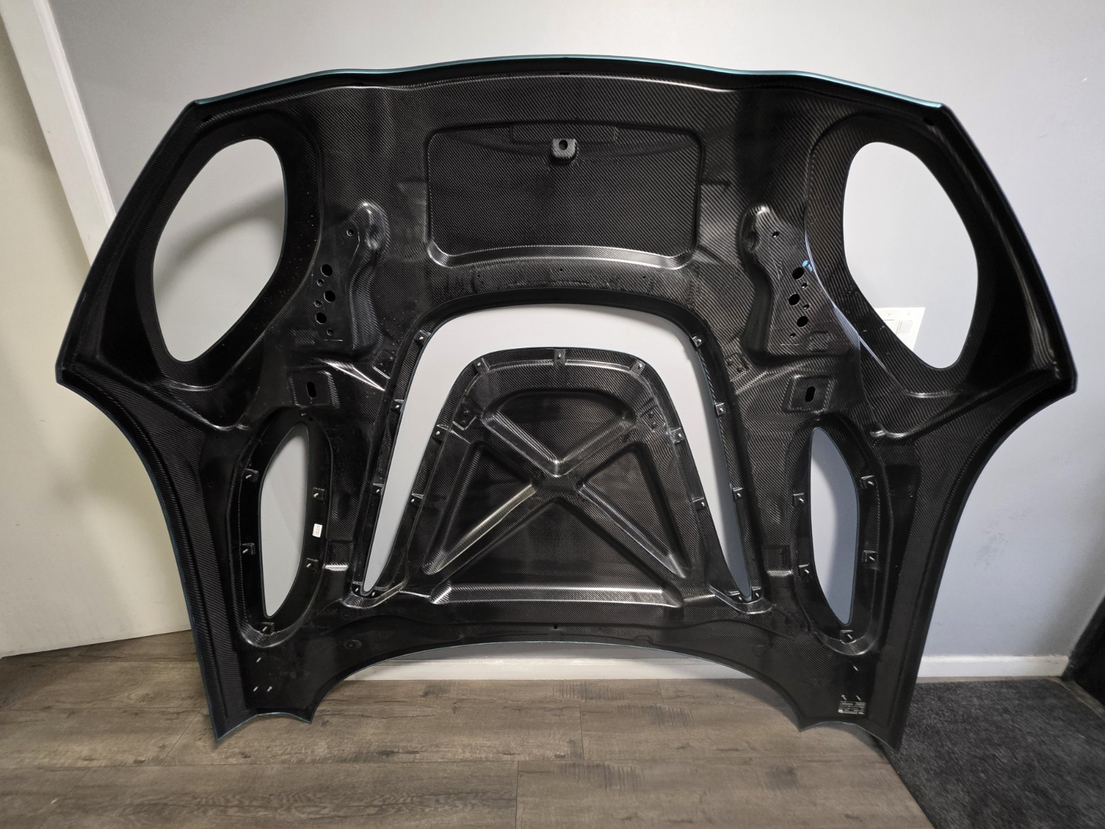 ASTON MARTIN DBS 770 ULTIMATE FRONT HOOD OEM PY73-16612-AB