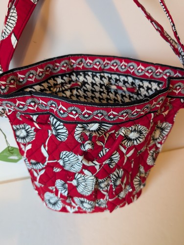 New Vera Bradley Quick Draw Purse Bag Quilted Red Floral Deco Daisy Pockets NWT - Picture 3 of 9