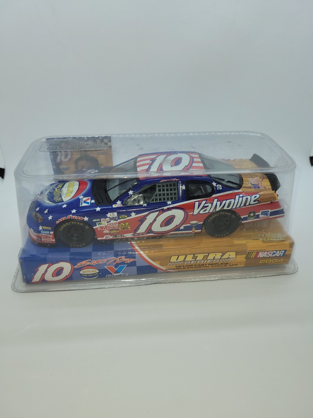 Scott Riggs #10 2004 Harlem Globetrotters Racing Champions 1/24 Scale Car -  NEW | eBay