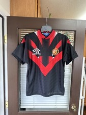 Auténtico kit de camiseta de fútbol UMBRO Manchester United 1996-1997