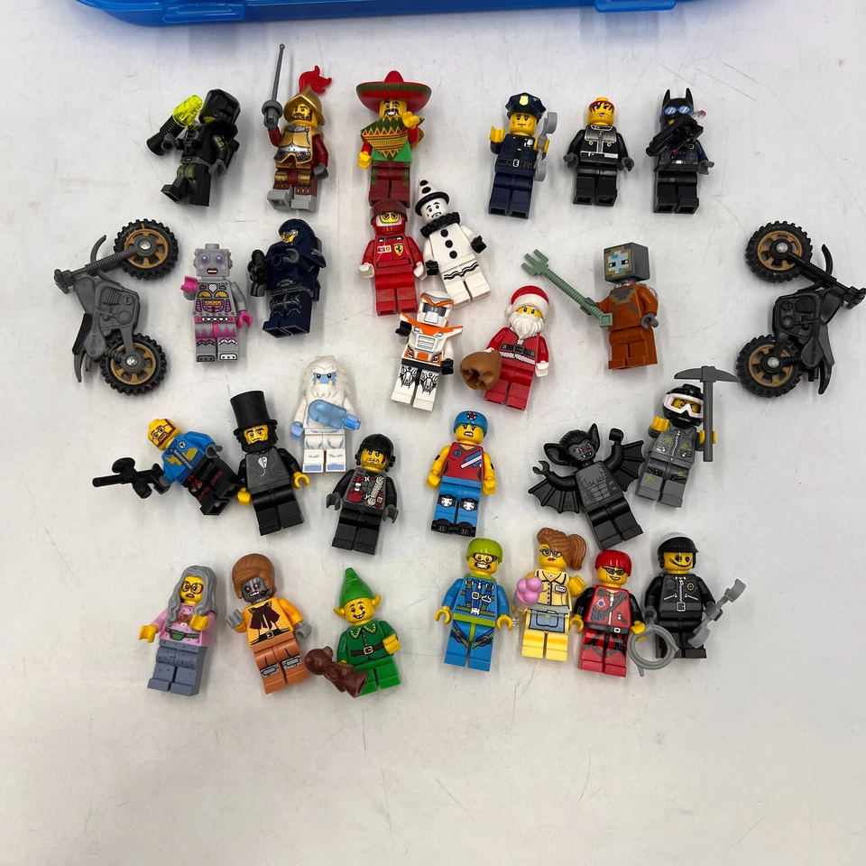 Lego Mini figure Lot And Extras Santa Cop Elf Lincoln Ferrari Knight Batman Case - Image 4 of 4