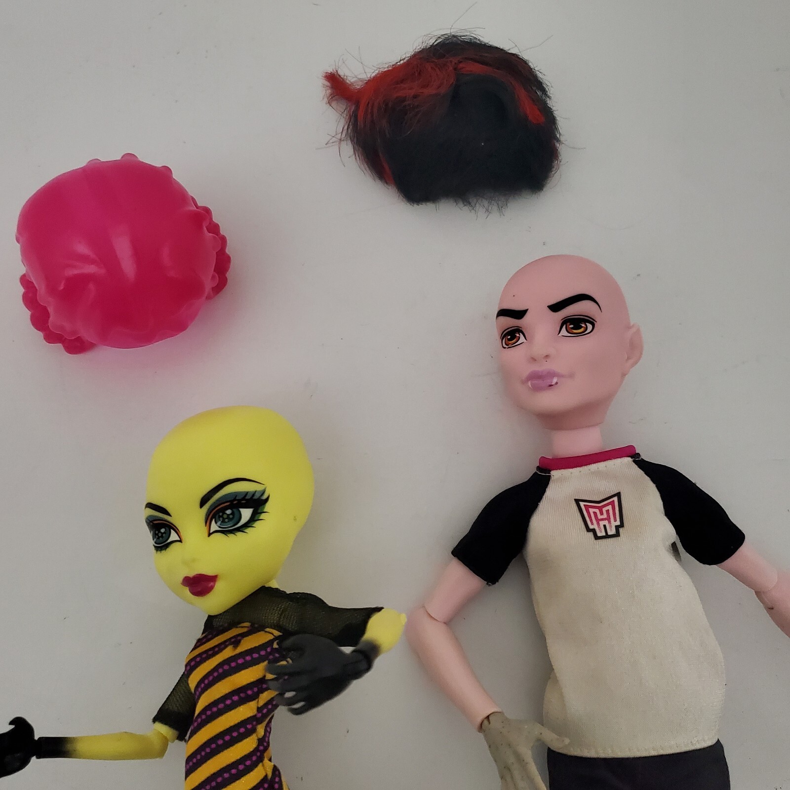 Monster High Boy Gargoyle Vampire CAM Male Create A Monster + Queen Beezy