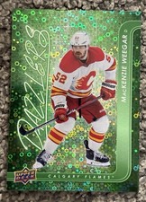 2024-25 Upper Deck Series 2 - Dazzlers Mackenzie Weegar #DZ-86 Green - FLAMES